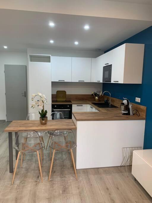 Appartement Etat Neuf La Chantalane -Proche Centre-Ville Cannes Luaran gambar