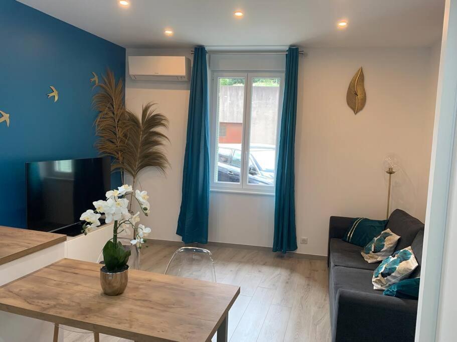 Appartement Etat Neuf La Chantalane -Proche Centre-Ville Cannes Luaran gambar